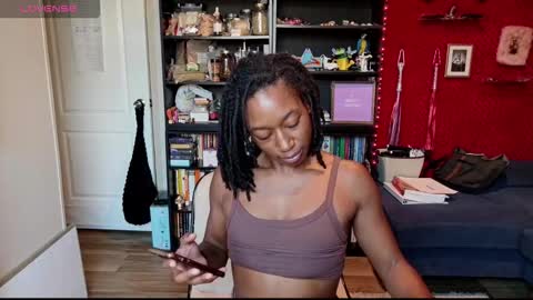 MarleyAquafina online show from November 20, 2025, 2:17 pm