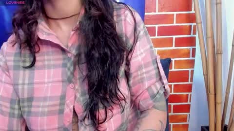 Snapshot of marllena chatting on January 13, 2025, 11:41 am mar online show from January 13, 2025, 11:41 am