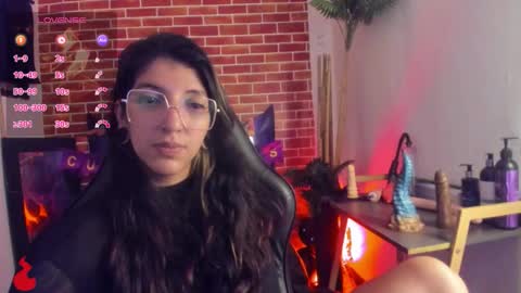 Snapshot of marllena chatting on September 13, 2025, 12:16 pm mar online show from September 13, 2025, 12:16 pm