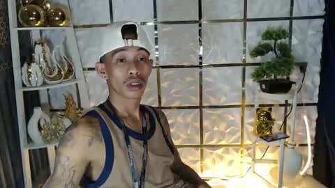 marlmoreno10 online show from January 5, 2026, 5:27 pm