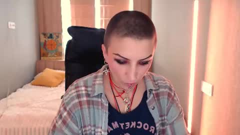 Snapshot of maromiassecret chatting on July 17, 2026, 10:55 am maromiassecret online show from July 17, 2026, 10:55 am