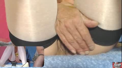 Snapshot of married_whore chatting on July 12, 2026, 12:18 pm online show from July 12, 2026, 12:18 pm