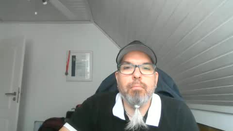 Snapshot of marriedcock1980 chatting on June 15, 2026, 9:11 am marriedcock1980 online show from June 15, 2026, 9:11 am