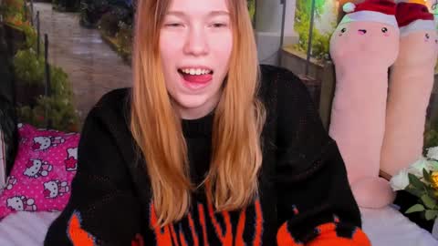 marryjanes online show from December 24, 2024, 3:47 pm