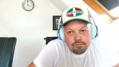 Snapshot of mars0481 chatting on August 6, 2026, 1:57 pm mars0481 online show from August 6, 2026, 1:57 pm