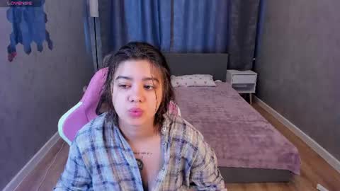 Snapshot of marsha_morris chatting on August 4, 2026, 1:20 am Trisha online show from August 4, 2026, 1:20 am