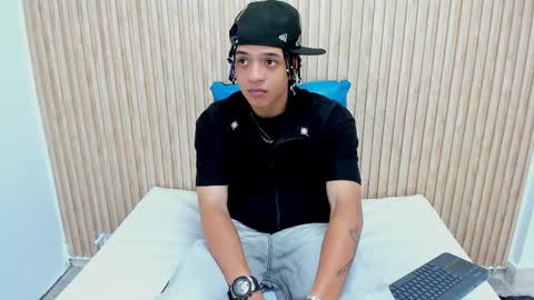 MARSHALL online show from September 24, 2025, 1:14 pm