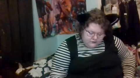 marshallmarx517 online show from November 17, 2025, 1:22 am