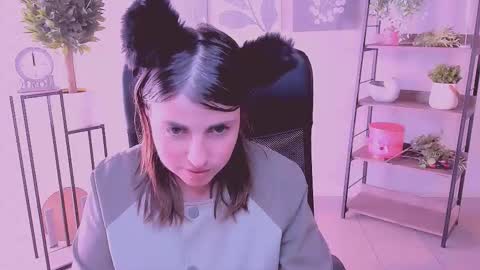 martaedams online show from September 23, 2025, 6:16 am