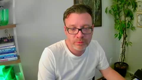 martcb1313 online show from April 21, 2026, 3:13 am