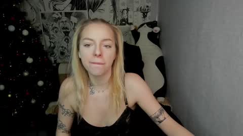 Martha Cameron online show from December 20, 2024, 11:37 pm