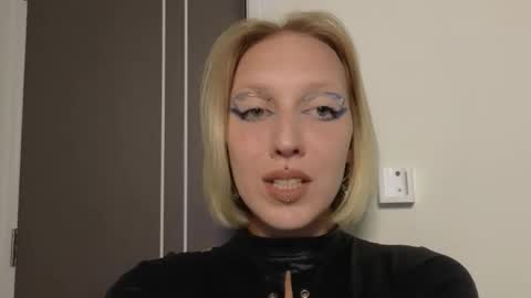 Ultimate Goddess online show from April 9, 2026, 9:26 am