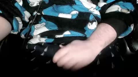 marthewchad online show from April 27, 2026, 6:33 am