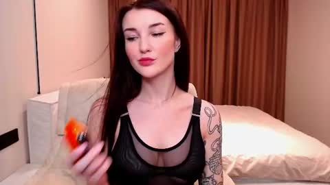 Marti online show from June 9, 2026, 8:42 pm