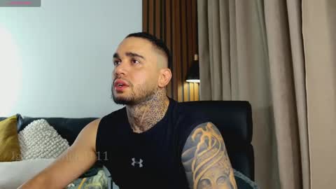 Snapshot of martin_colby05 chatting on May 8, 2026, 9:42 pm ONLYFANS Sotoandres modelo independiente online show from May 8, 2026, 9:42 pm