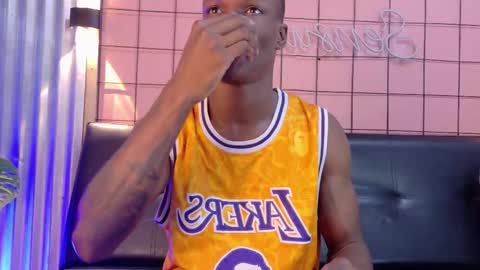 Martin online show from November 25, 2025, 1:38 am