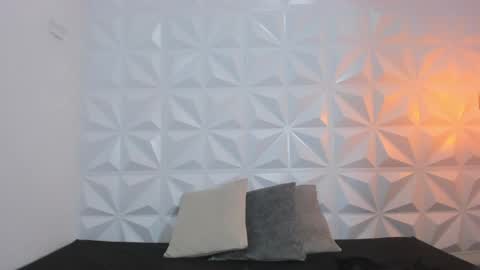 Martina  online show from April 22, 2026, 11:45 am