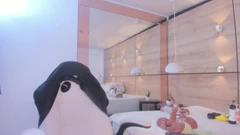 martina touss  online show from January 7, 2026, 1:13 pm