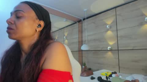 martina touss  online show from January 8, 2026, 1:02 pm