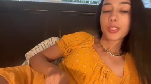 martinabebe online show from June 3, 2026, 3:39 pm