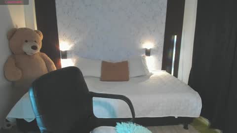 Snapshot of martinabianchi chatting on May 27, 2026, 1:57 am martina Bianchi online show from May 27, 2026, 1:57 am