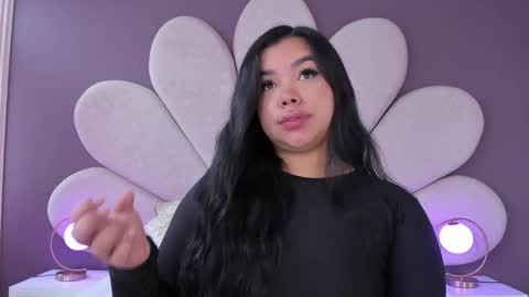 Martina Garcia online show from September 25, 2025, 7:50 pm