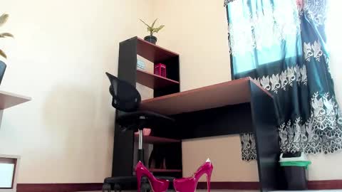 martinasoto online show from March 3, 2025, 5:39 pm