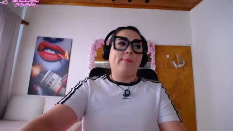 Snapshot of martiniella chatting on June 3, 2026, 8:58 pm Antonella Martini online show from June 3, 2026, 8:58 pm