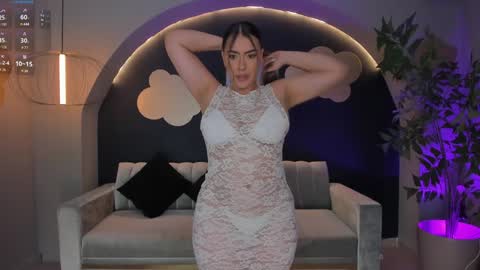 Martinna Bonnet online show from February 4, 2025, 1:38 pm