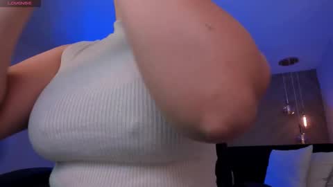 Martinna Bonnet online show from November 22, 2025, 10:14 am