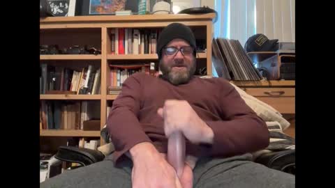 martinstolcris online show from December 4, 2024, 5:22 pm