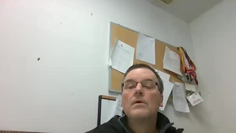 marty1688 online show from December 16, 2024, 11:33 am