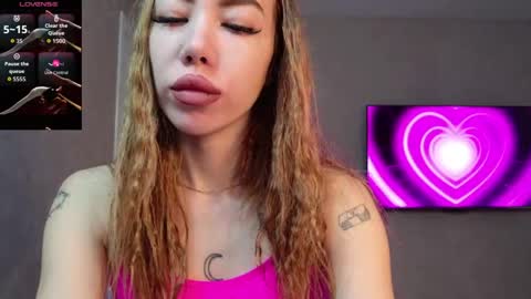 Snapshot of mary_brent chatting on May 17, 2026, 9:28 am Mery online show from May 17, 2026, 9:28 am