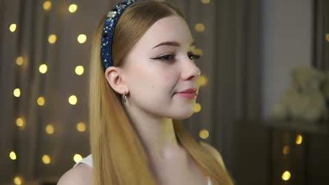 Mary online show from January 15, 2025, 6:43 am