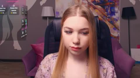 Mary online show from December 4, 2025, 10:35 am