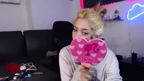                      100   online show from February 19, 2025, 7:05 pm