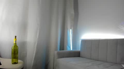 Snapshot of mary_julia chatting on February 26, 2025, 6:26 am Julia online show from February 26, 2025, 6:26 am