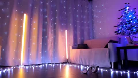 Snapshot of mary_julia chatting on November 22, 2025, 10:53 pm Julia online show from November 22, 2025, 10:53 pm