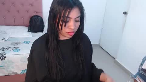 Hi guys im Mary  online show from February 8, 2025, 12:17 pm