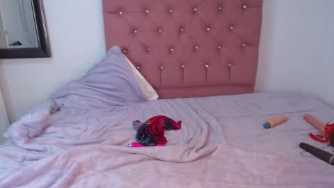 Hi guys im Mary  online show from March 1, 2025, 6:43 pm