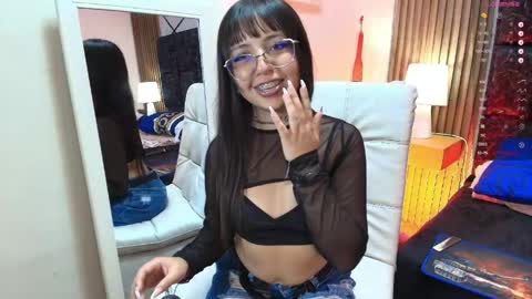 mary_luckaysha online show from March 24, 2026, 12:59 am