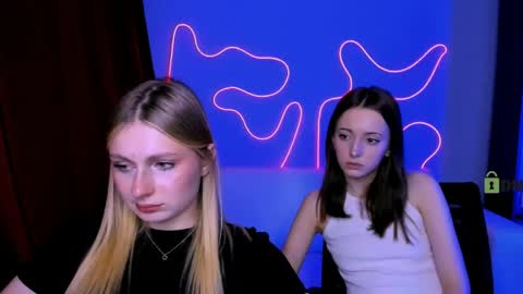Snapshot of mary_meow_hot chatting on June 2, 2026, 7:38 pm Mary online show from June 2, 2026, 7:38 pm