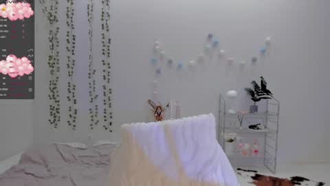 Maryana online show from February 1, 2025, 6:19 pm