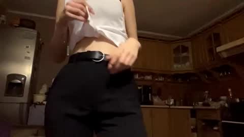 Tessa  online show from March 3, 2026, 6:14 pm