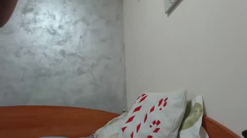 maryem online show from February 19, 2026, 2:13 pm