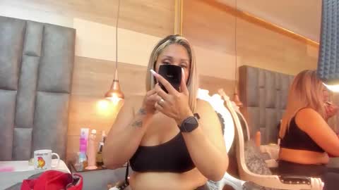 maryhawkey online show from April 24, 2026, 11:34 am