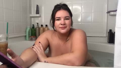 MJ online show from January 15, 2026, 6:22 pm