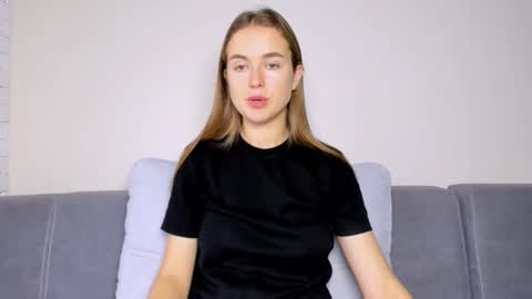 Snapshot of marylee_21 chatting on November 25, 2025, 6:57 am Mari online show from November 25, 2025, 6:57 am