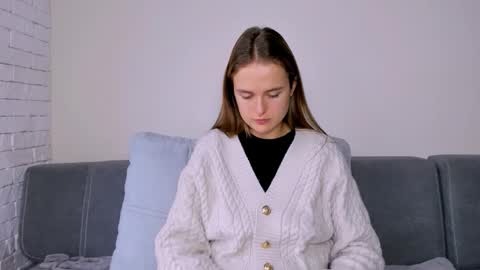 Snapshot of marylee_21 chatting on December 3, 2025, 10:02 am Mari online show from December 3, 2025, 10:02 am