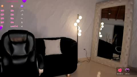 Snapshot of marylewis_ chatting on April 27, 2026, 12:25 pm Mary online show from April 27, 2026, 12:25 pm